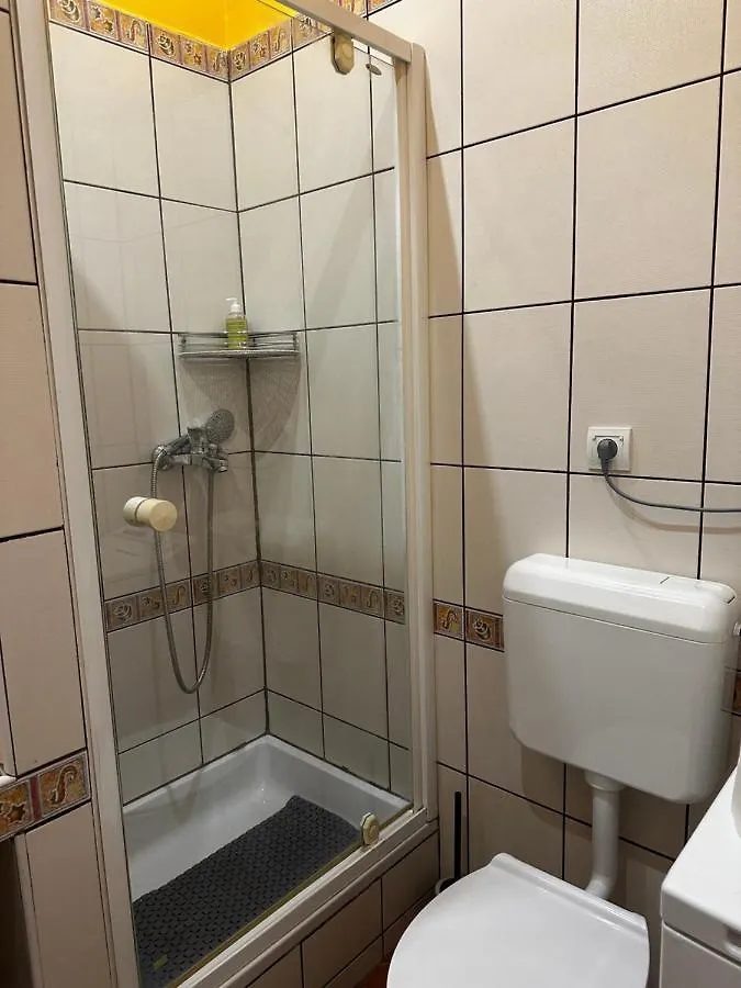 Lovely Apartment In Strict Center Of PUY Croácia